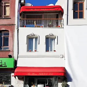 the-house-next-to.istanbul-turkeyhotels.com/